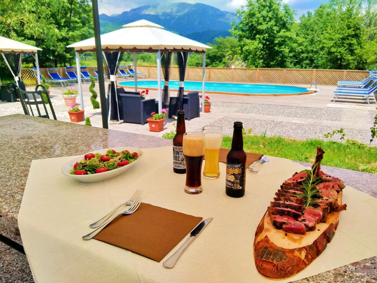 Agriturismo Borgo Biaia Camporgiano المظهر الخارجي الصورة
