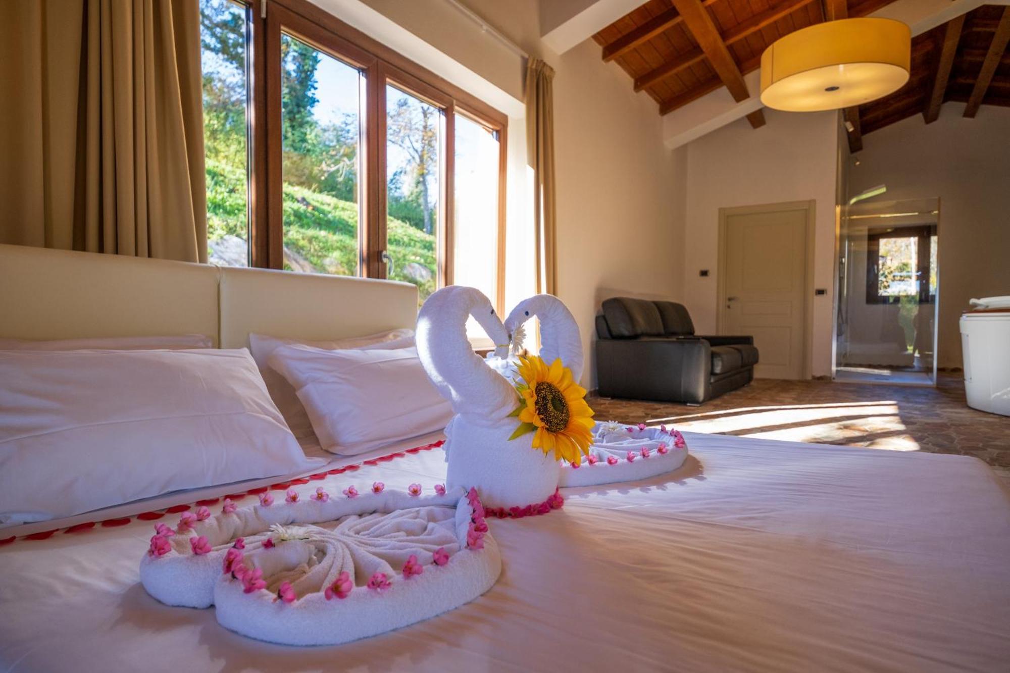 Agriturismo Borgo Biaia Camporgiano المظهر الخارجي الصورة