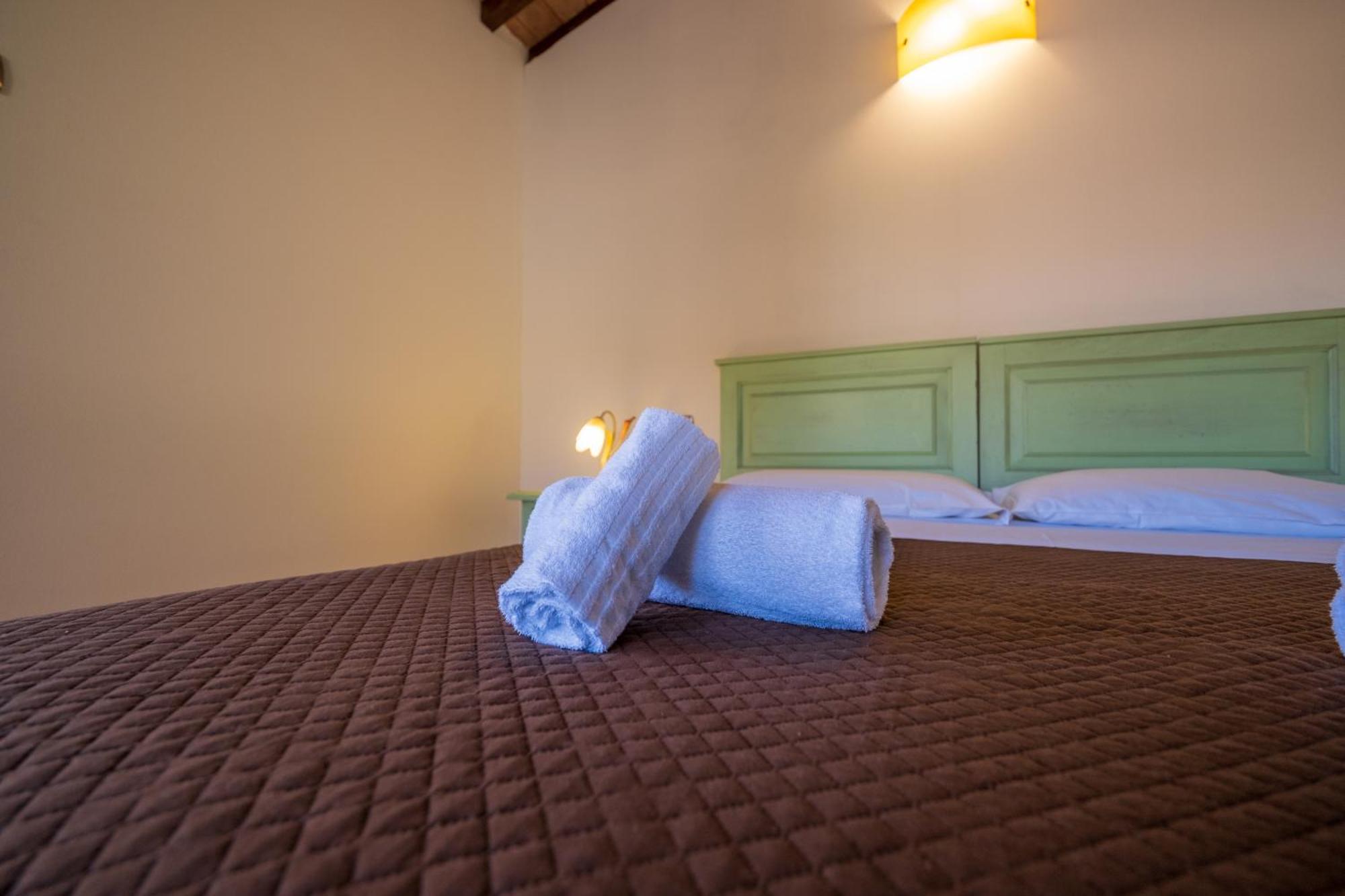 Agriturismo Borgo Biaia Camporgiano المظهر الخارجي الصورة