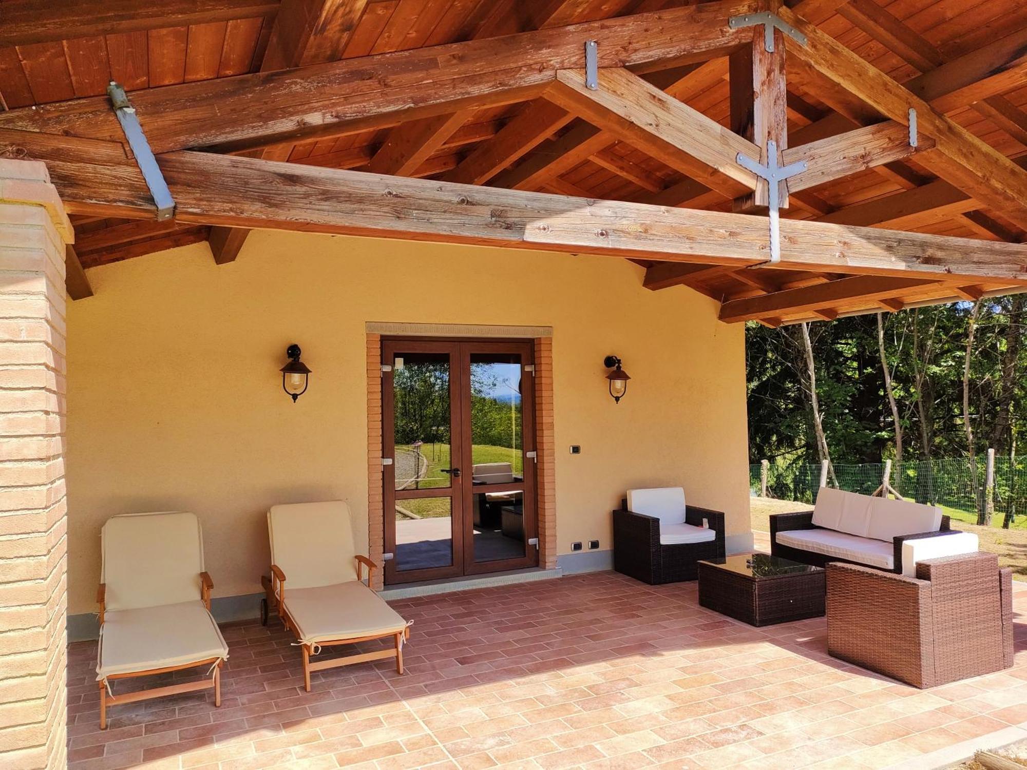 Agriturismo Borgo Biaia Camporgiano الغرفة الصورة